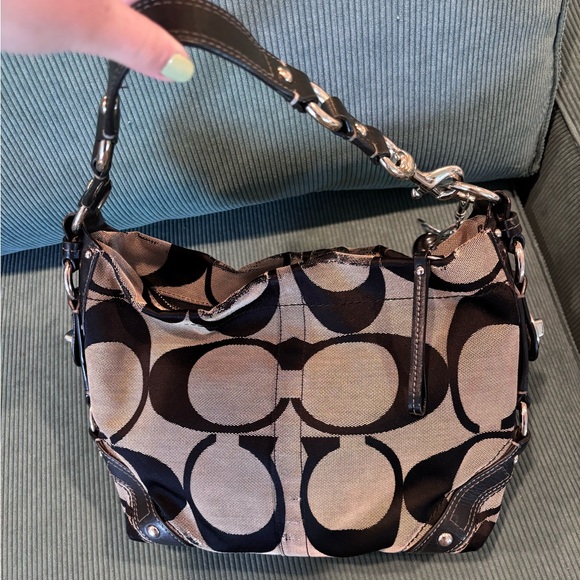 Sold‼️ Coach Carly Shoulder Bag - Picture 10 of 14